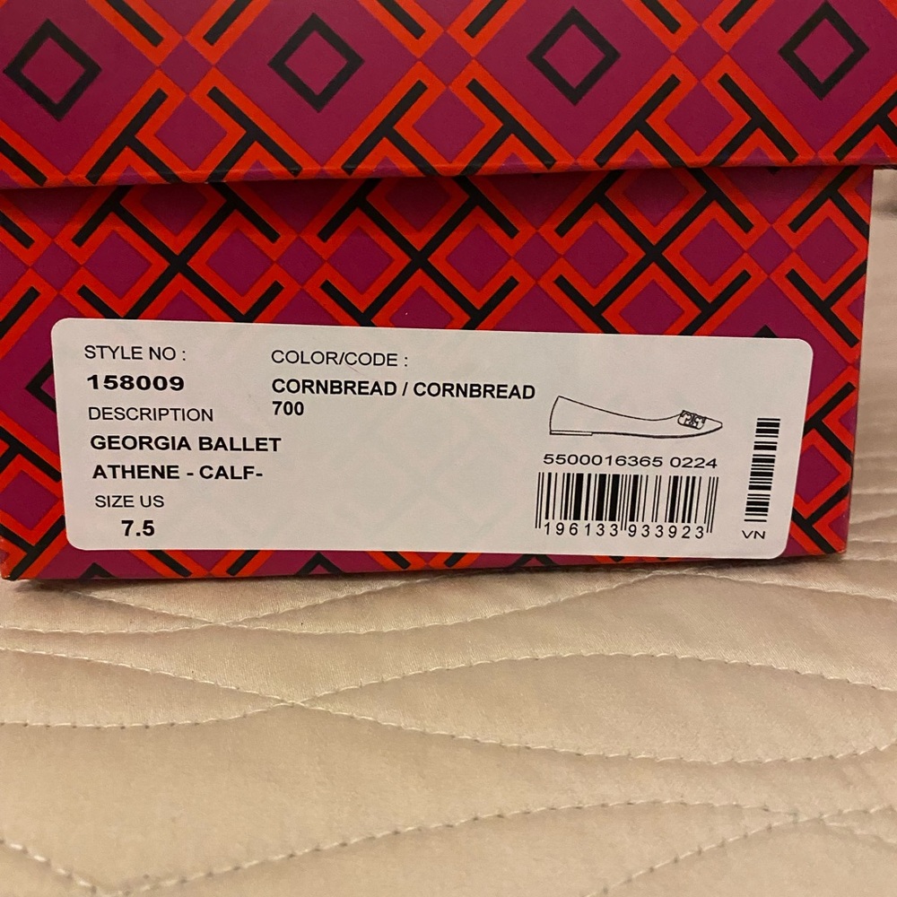 NWT in Box Tory Burch Georgia Flats